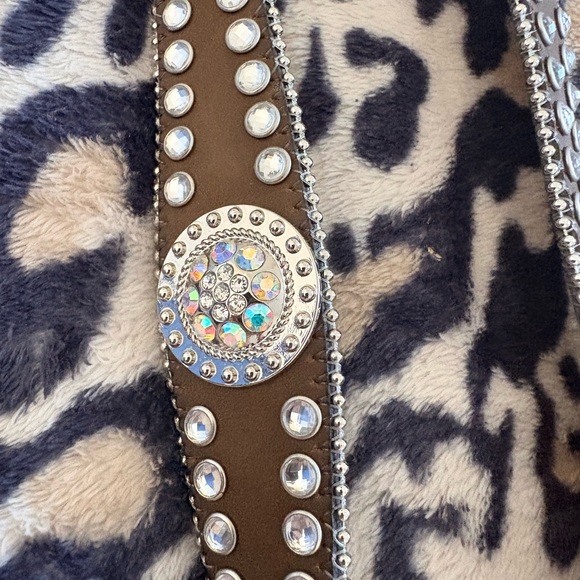 Blazin Roxx Tan Leather Belt with Silver Accents - Picture 2 of 6